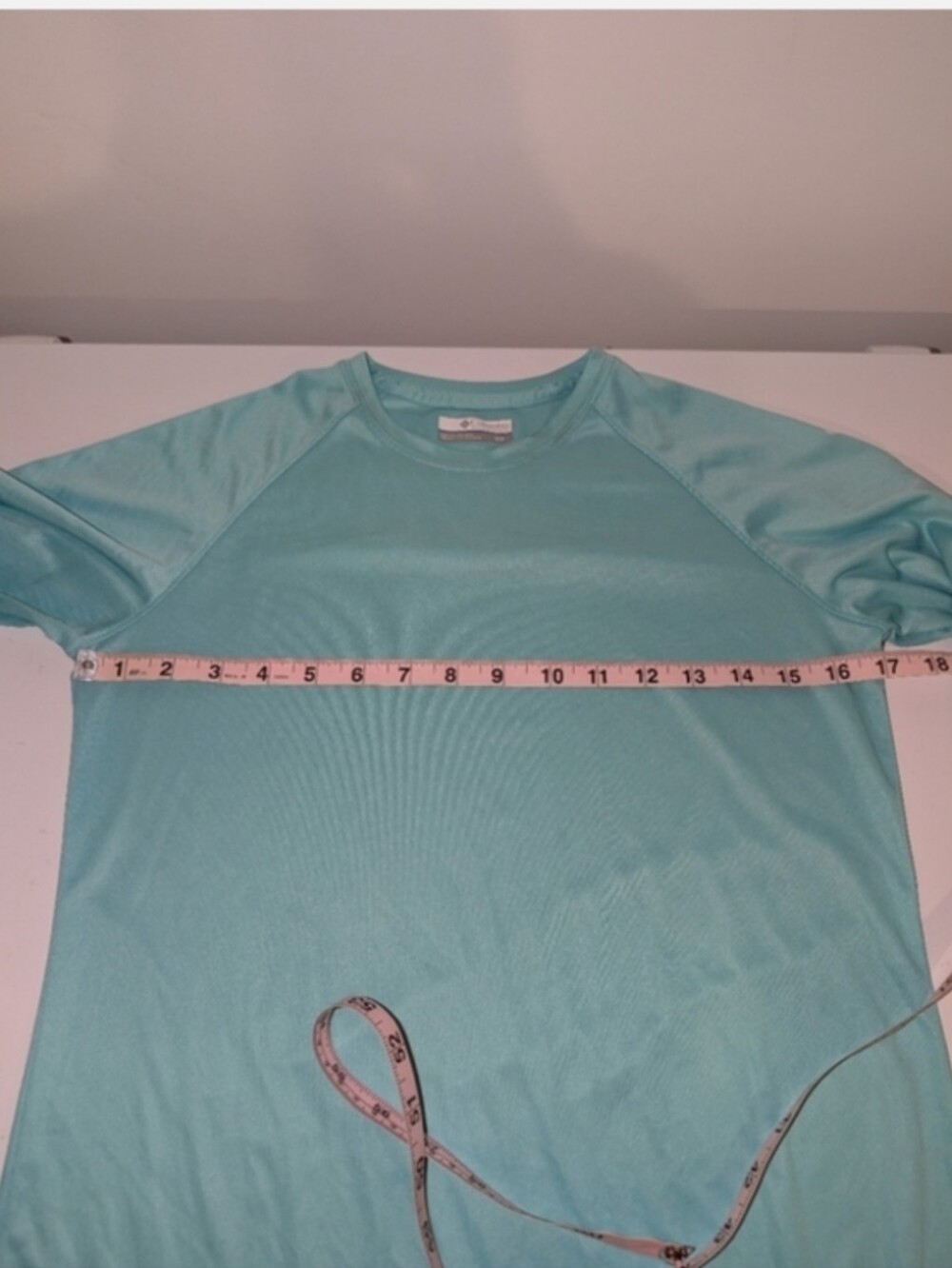 SET of 2 Columbia Omnishade Shirts - Picture 14 of 16